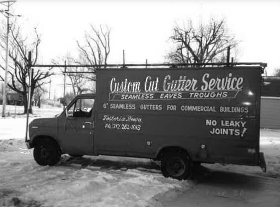Commercial Midwest Winter Gutter Maintenance: What Property Owners Should Know